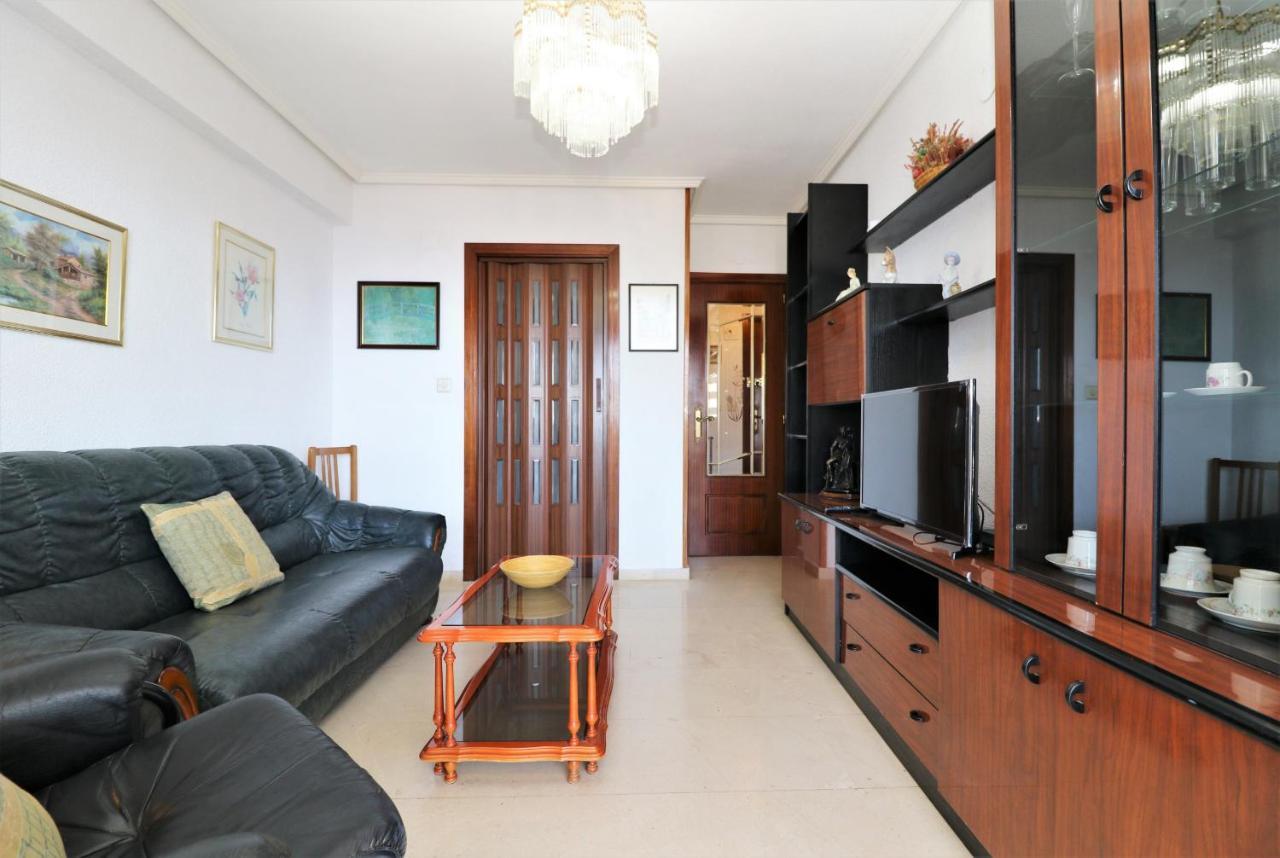Gemelos 2 18-E Benidorm Bagian luar foto